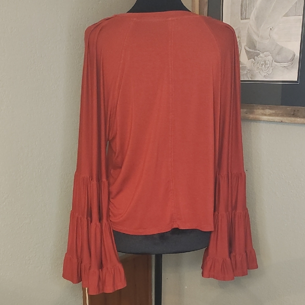 Red Ruffle Sleeve Top - Picture 3 of 4